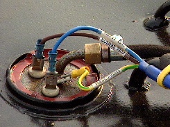 Connections to fuel guage sender unit